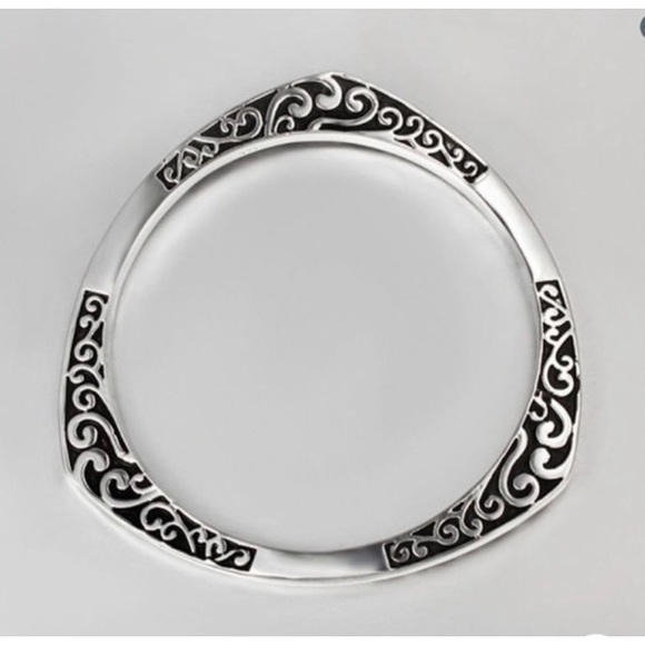 925 STERLING SILVER TIBETAN BANGLE - Picture 2 of 5